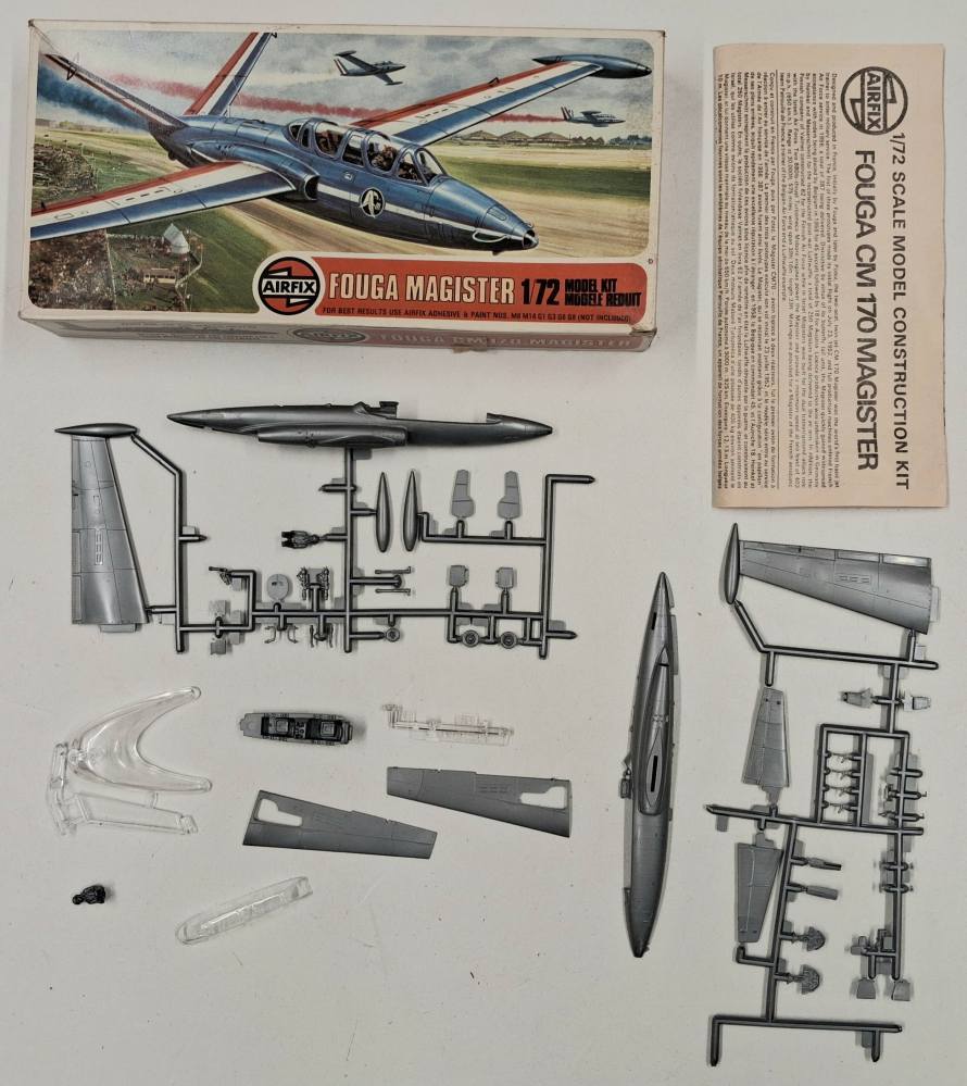 KINGKIT MODEL SCRAPYARD AIRFIX 02047 MAGISTER NO DECALS Salvage Yard