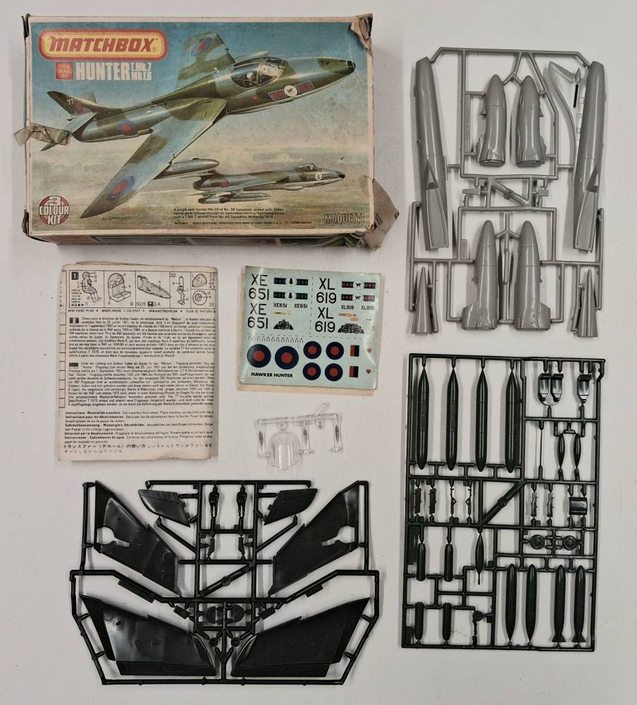 KINGKIT MODEL SCRAPYARD MATCHBOX PK-117 HUNTER T.MK.7/F.6 NO CANOPY Salvage Yard