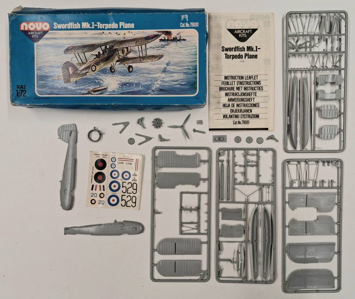 KINGKIT MODEL SCRAPYARD NOVO 78081 FAIREY SWORDFISH MK.I STARTED Salvage Yard
