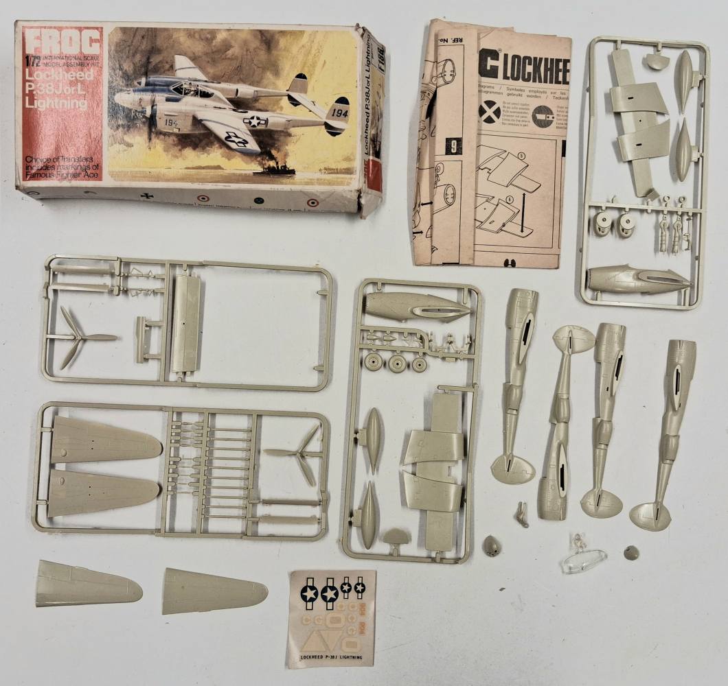 KINGKIT MODEL SCRAPYARD FROG F186 LOCKHEED P.38J OR L LIGHTNING CRACKED DECALS Salvage Yard