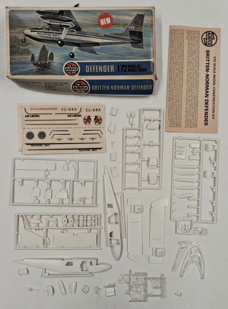 KINGKIT MODEL SCRAPYARD AIRFIX 02062-4 DEFENDER INCOMPLETE Salvage Yard