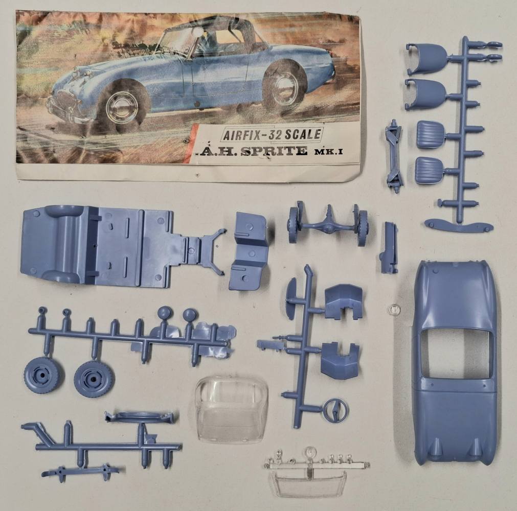 KINGKIT MODEL SCRAPYARD AIRFIX M2C AH SPRITE MK.I STARTED Salvage Yard