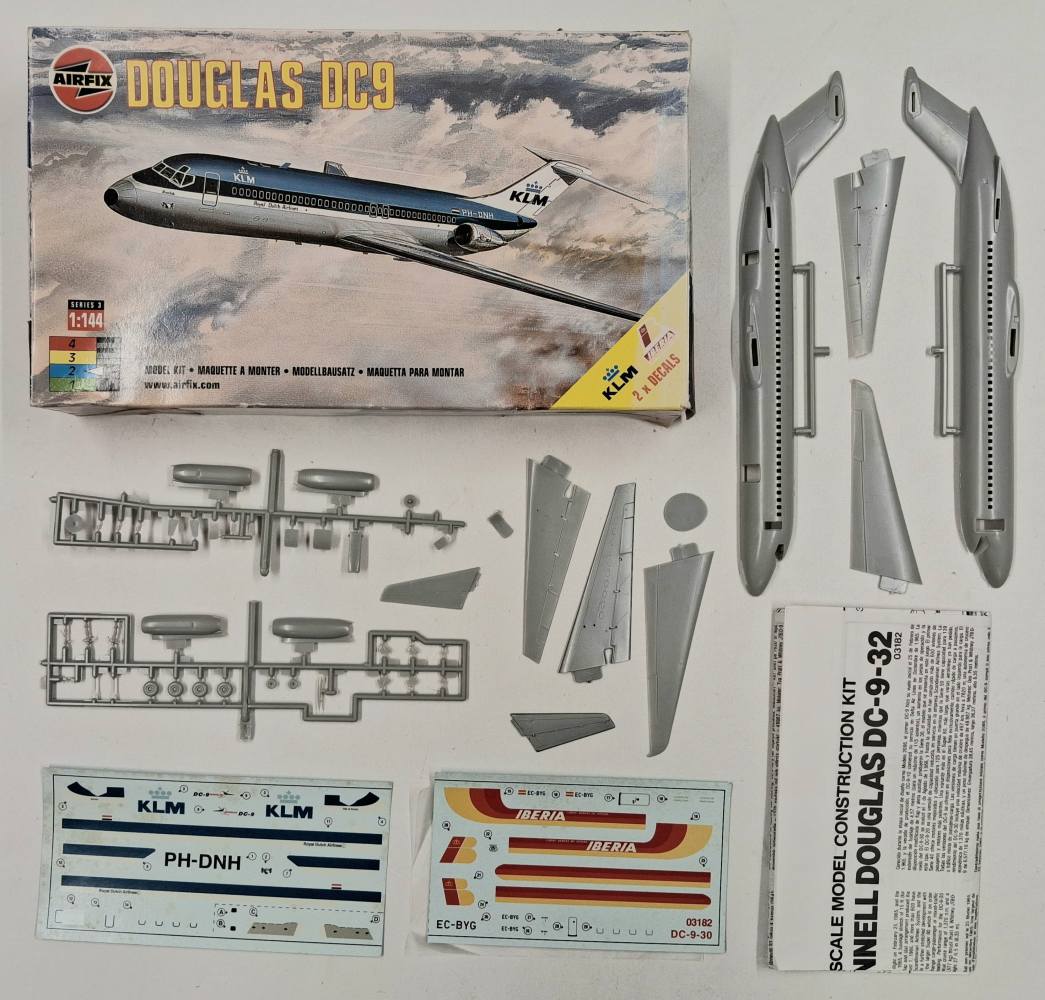 KINGKIT MODEL SCRAPYARD AIRFIX 03182 DOUGLAS DC9 INCOMPLETE Salvage Yard