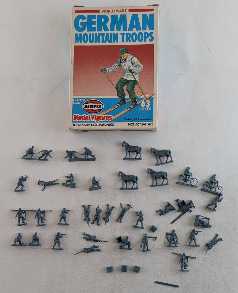 KINGKIT MODEL SCRAPYARD AIRFIX 1752 GERMAN MOUNTAIN TROOPS INCOMPLETE Salvage Yard