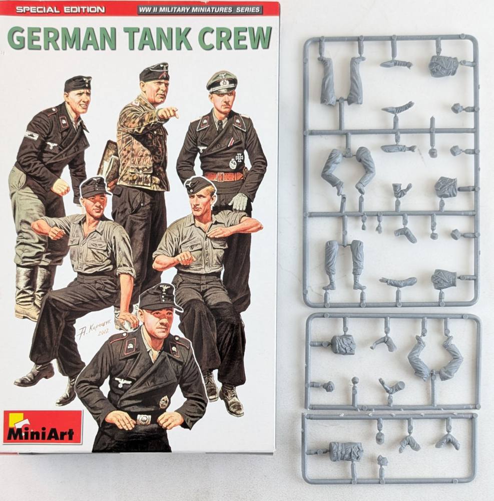 KINGKIT MODEL SCRAPYARD MINIART 35283 GERMAN TANK CREW INCOMPLETE Salvage Yard
