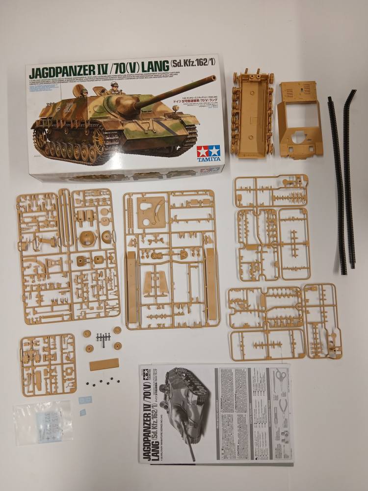KINGKIT MODEL SCRAPYARD  TAMIYA 35340 JAGDPANZER IV/70 V LANG  STARTED  Salvage Yard