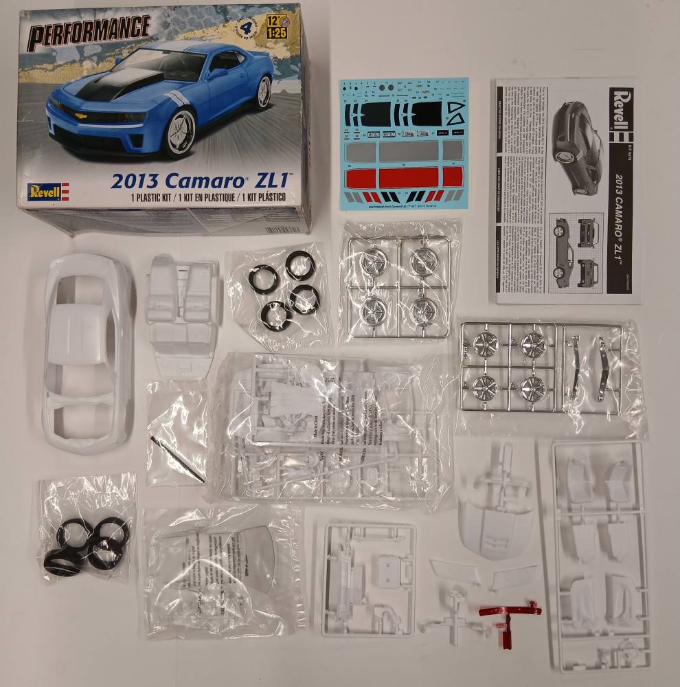 KINGKIT MODEL SCRAPYARD REVELL 4370 2013 CAMARO ZL1 NO HOOD Salvage Yard