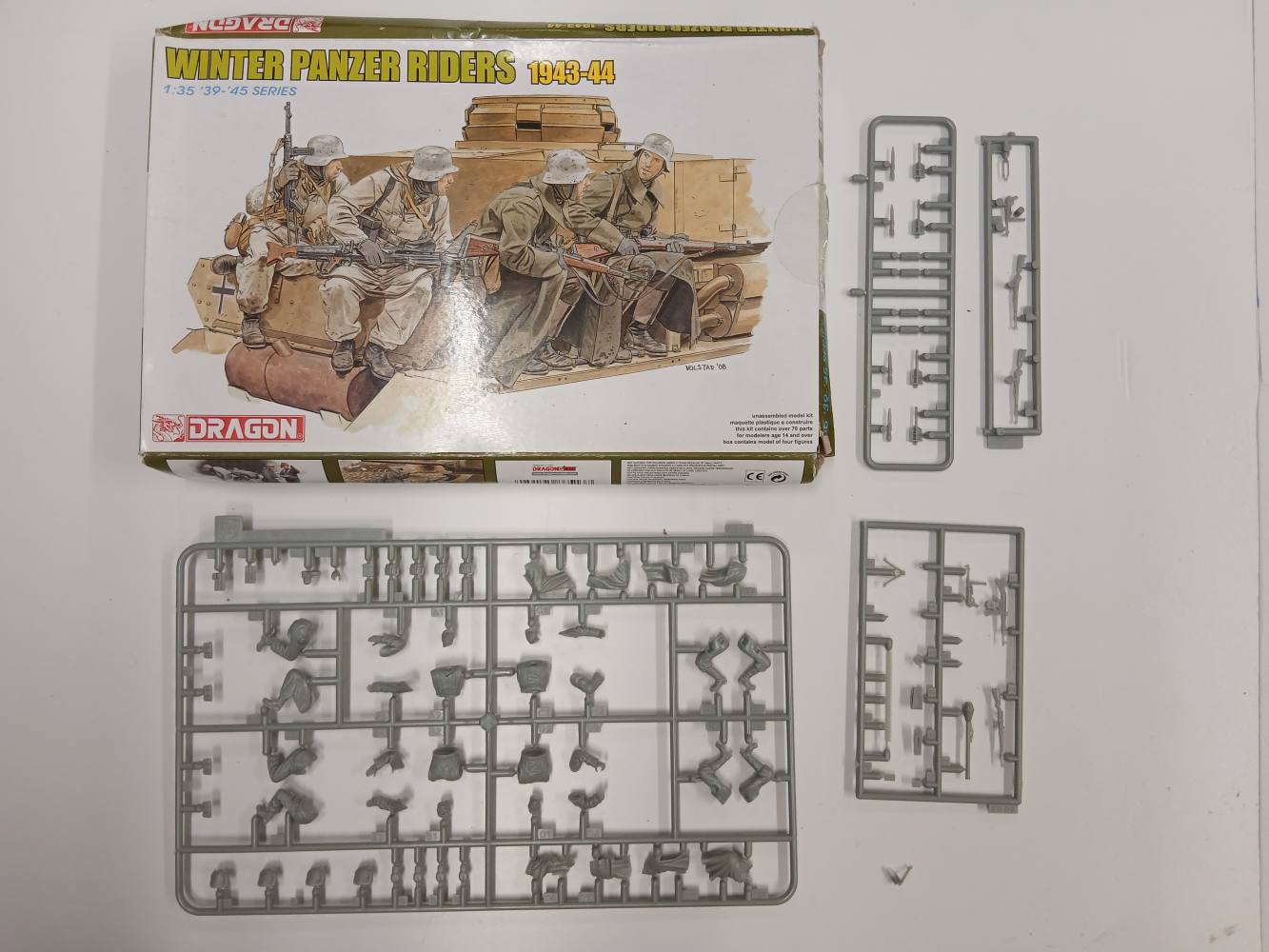 KINGKIT MODEL SCRAPYARD DRAGON 6513 WINTER PANZER RIDERS INCOMPLETE Salvage Yard
