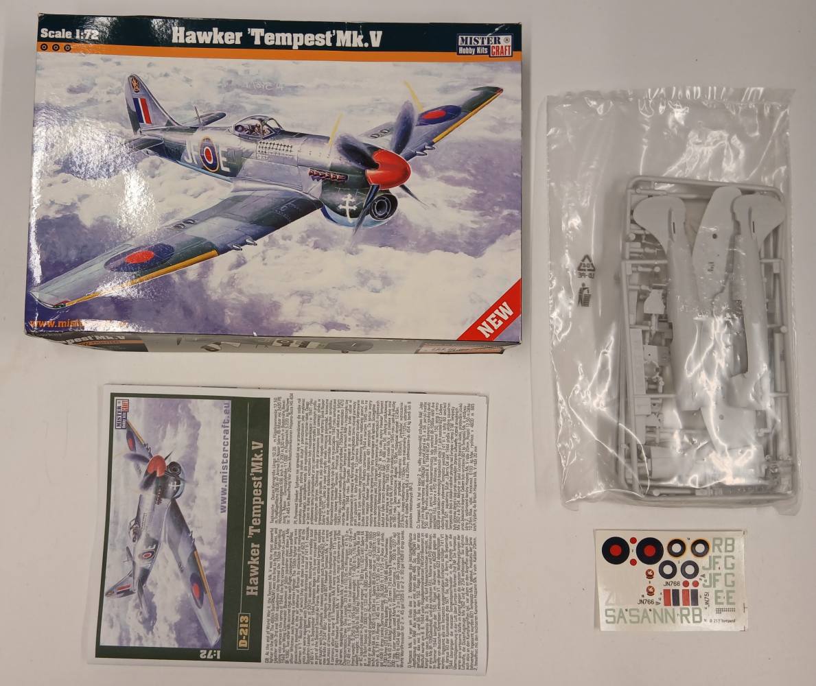KINGKIT MODEL SCRAPYARD MISTERCRAFT 042134 HAWKER TEMPEST MK.V CRACKED DECALS Aircraft Model Kits