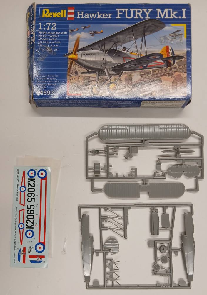 KINGKIT MODEL SCRAPYARD REVELL 04693 HAWKER FURY MK.I NO STRUTS Salvage Yard