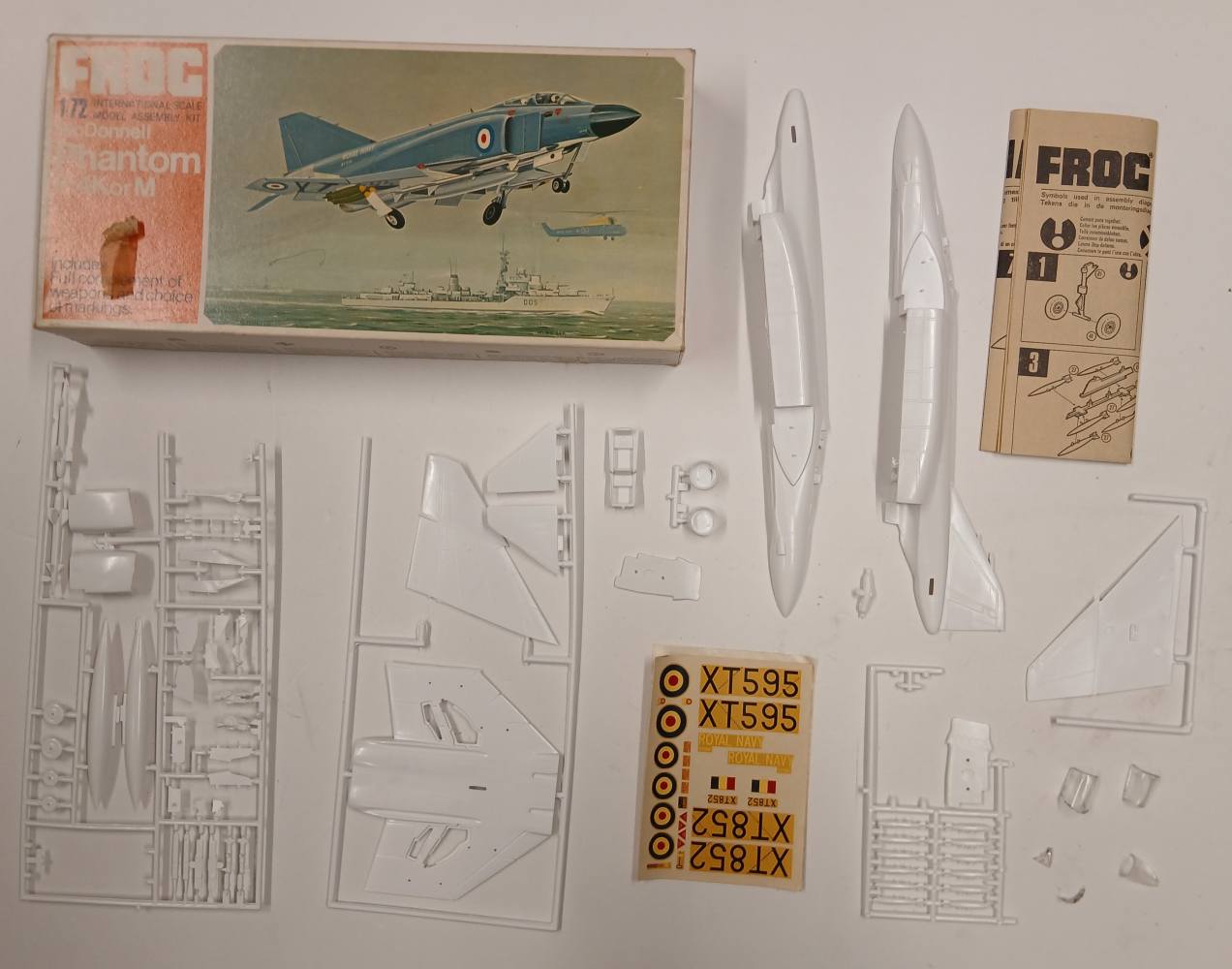 KINGKIT MODEL SCRAPYARD FROG F262 MCDONNELL PHANTOM F-4K OR M NO CANOPY Salvage Yard
