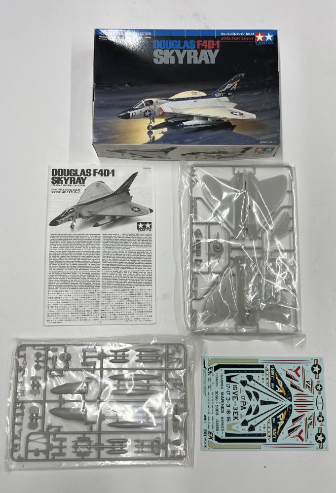 KINGKIT MODEL SCRAPYARD TAMIYA 60741 DOUGLAS F4D-1 SKYRAY CRACKED DECALS Salvage Yard