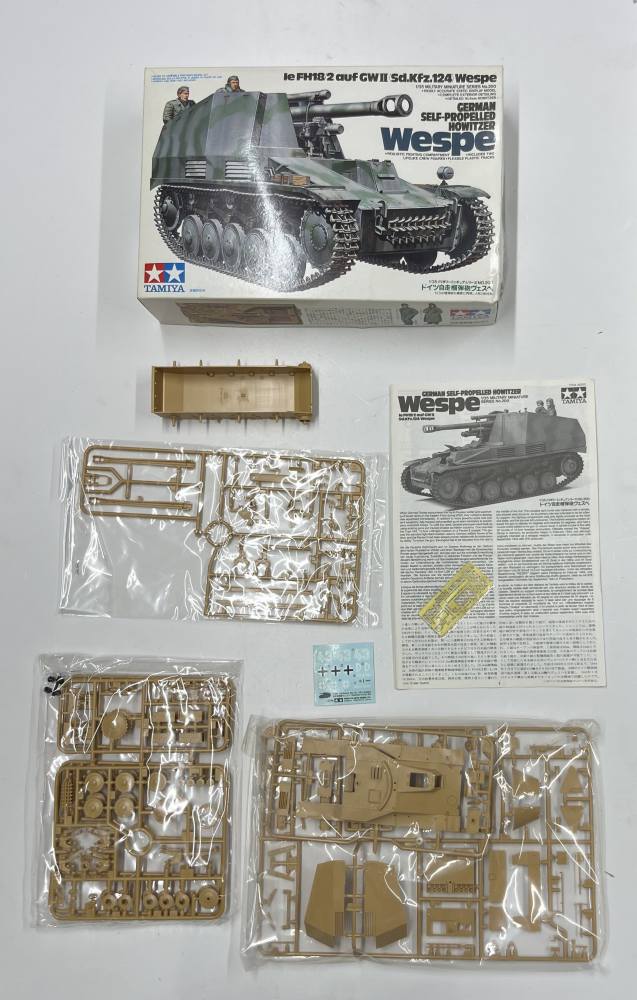 KINGKIT MODEL SCRAPYARD TAMIYA 35200 WESPE CRACKED DECALS Salvage Yard