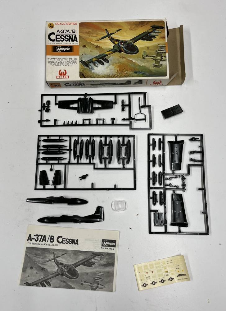 KINGKIT MODEL SCRAPYARD HASEGAWA JS-072 A-37A/B CESSNA DAMAGED DECALS Salvage Yard