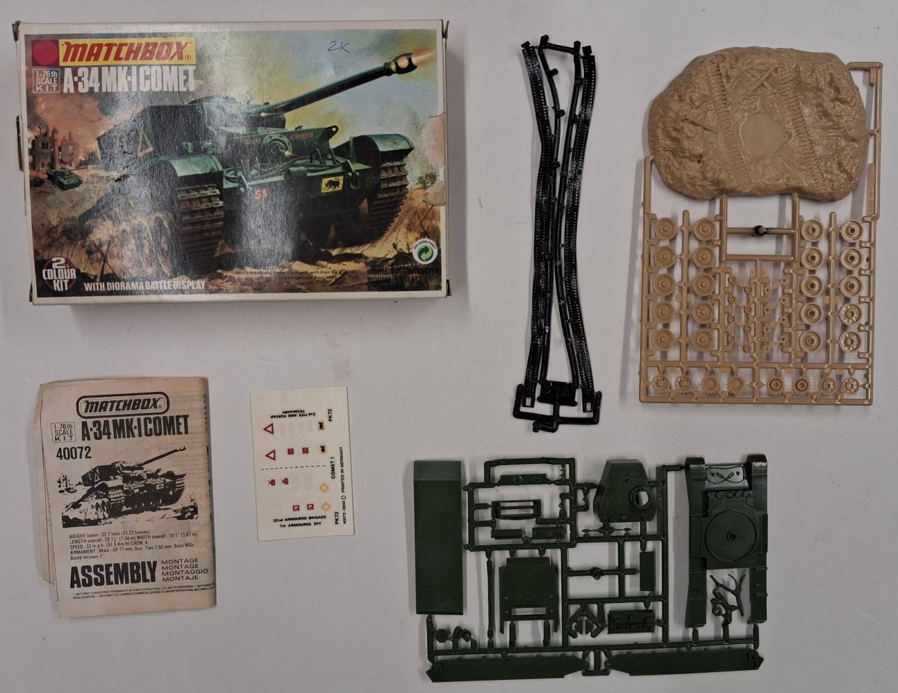 KINGKIT MODEL SCRAPYARD MATCHBOX 40072 A-34 MK-I COMET DAMAGED TRACKS Salvage Yard