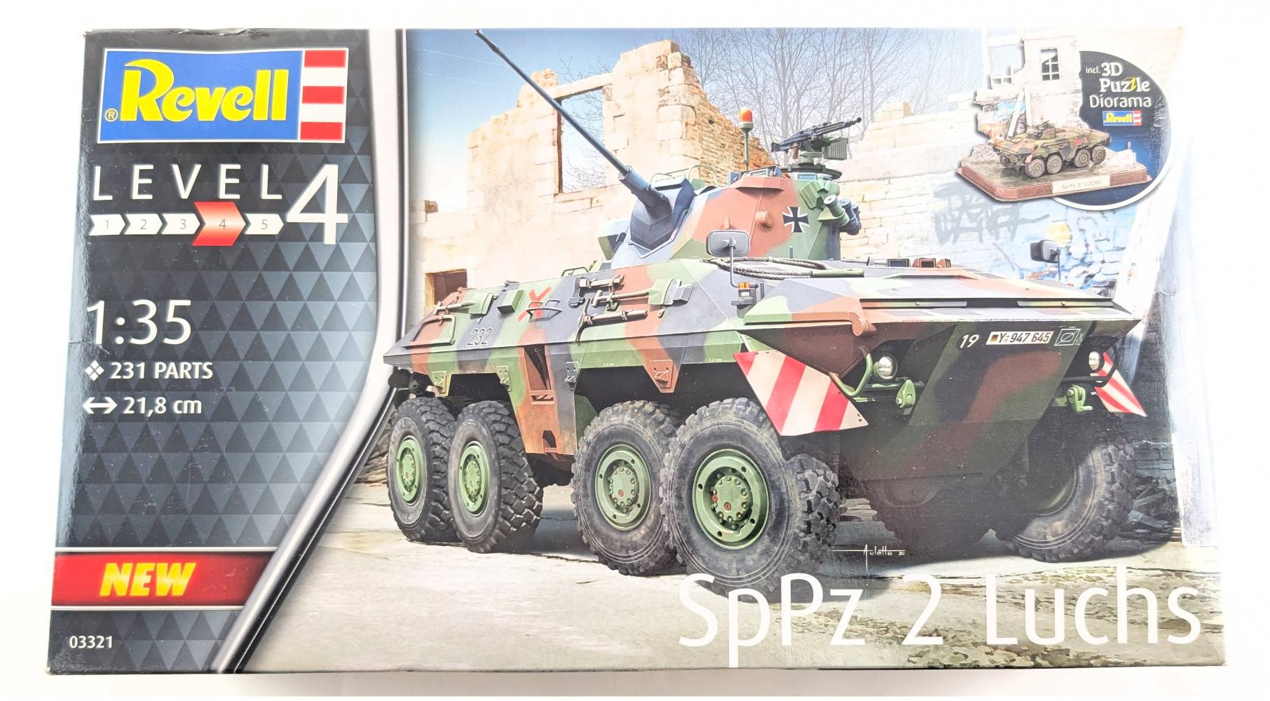 REVELL 03321 SPPZ 2 LUCHS Military Model Kits