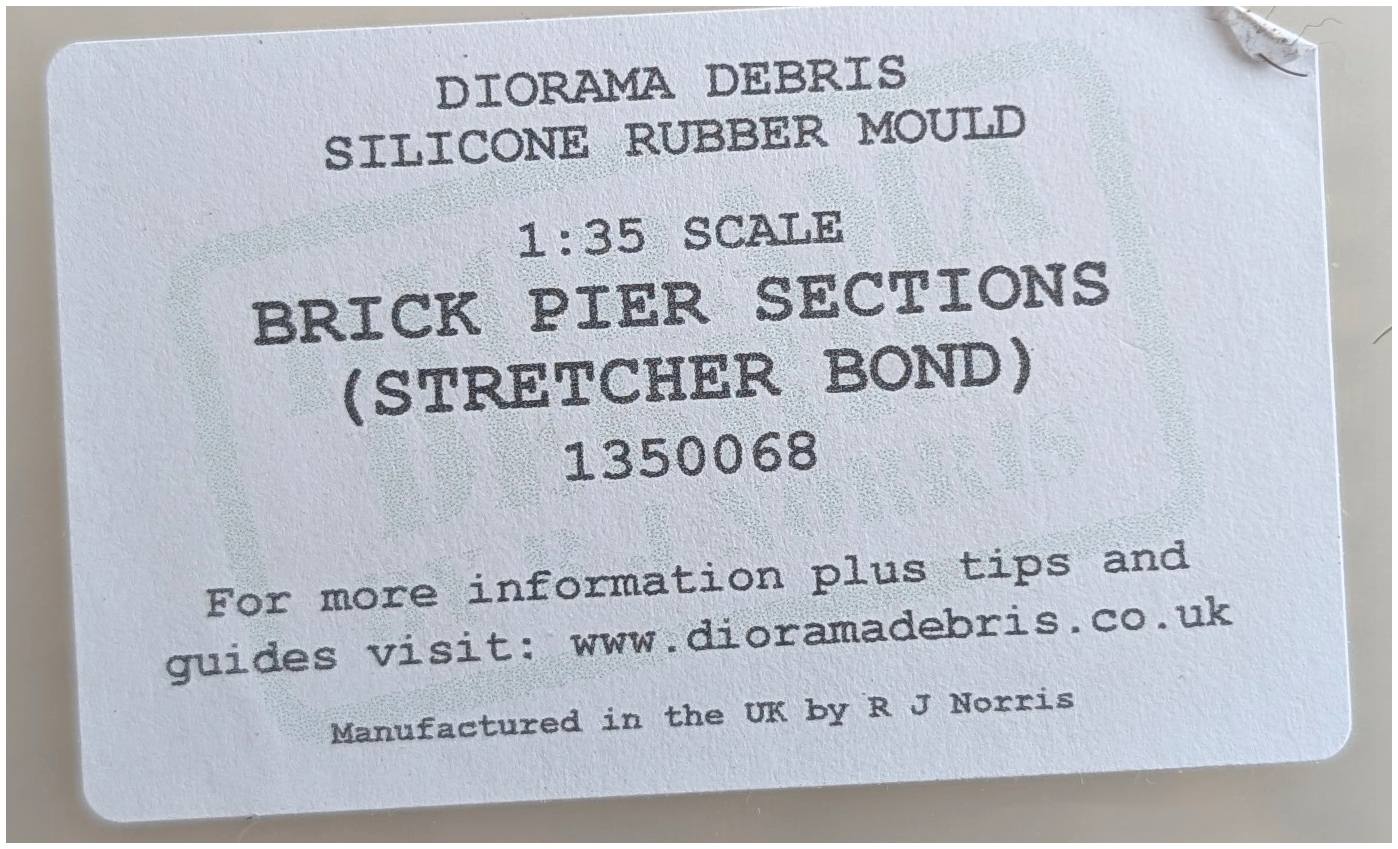 DIORAMA DEBRIS 1350068 BRICK PIER SECTIONS STRETCHER BOND Miscellaneous