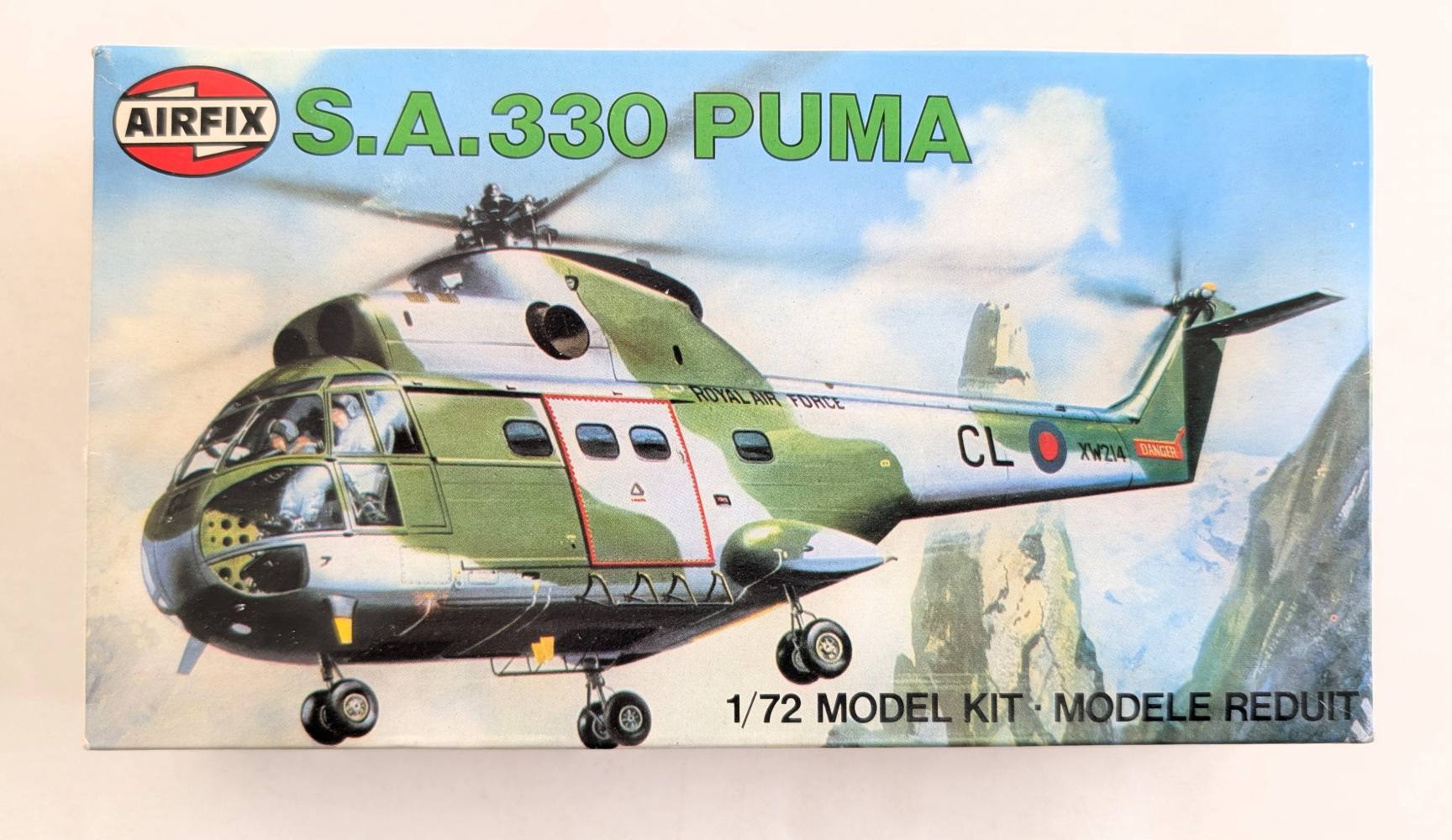 AIRFIX 03021 1981 S.A.330 PUMA Aircraft Model Kits