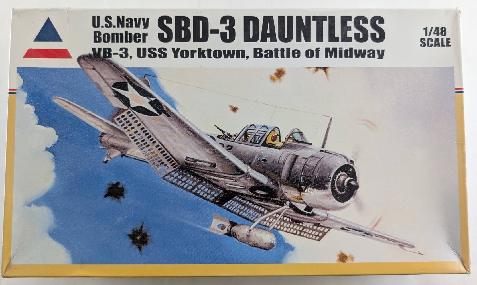 ACCURATE MINIATURES 480311 SBD-3 DAUNTLESS Aircraft Model Kits