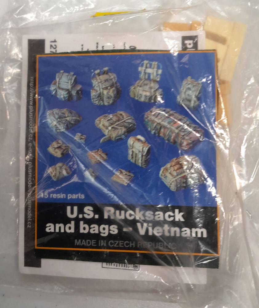PLUS MODEL Not visible U.S. RUCKSACK AND BAGS - VIETNAM Conversion Sets