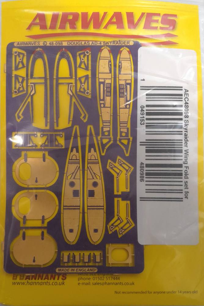 AIRWAVES 48-098 DOUGLAS AD-4 SKYRAIDER WING FOLD SET Conversion Sets