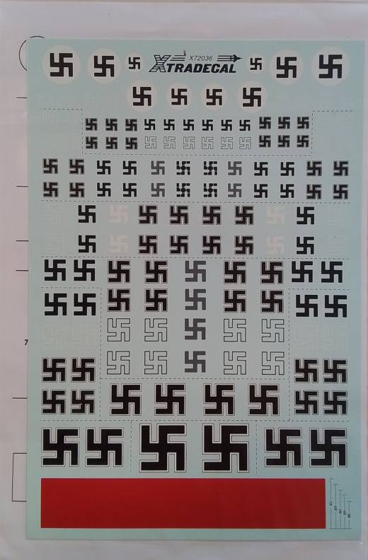 DISCOUNT DECALS 4595 X72036 XTRADECAL LUFTWAFFE SWASTIKAS Discount Decals