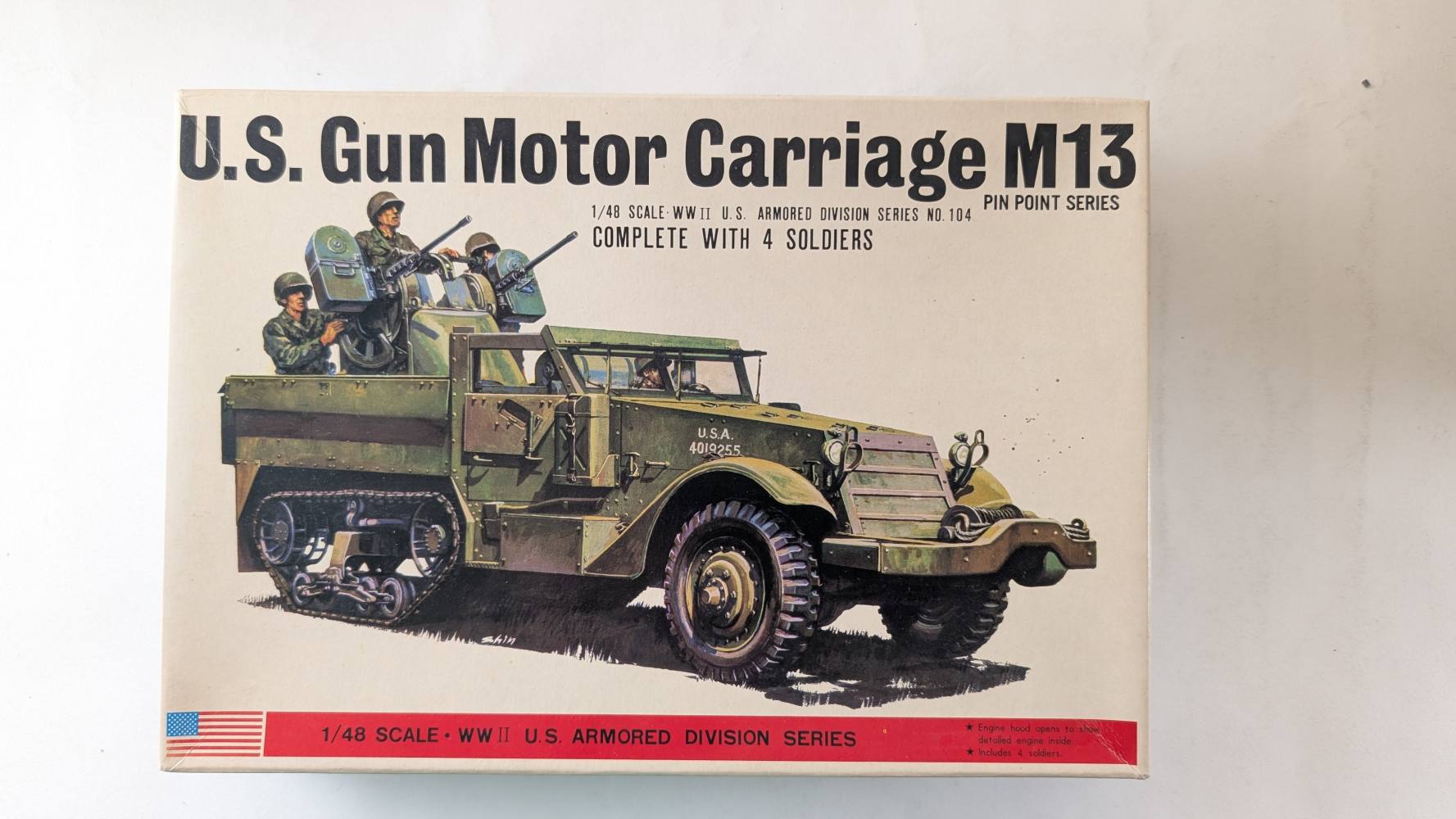 BANDAI 8263 U.S. GUN MOTOR CARRIAGE M13 Military Model Kits
