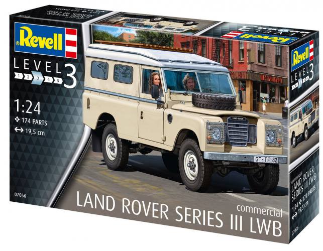 REVELL 1/24 07056 LAND ROVER SERIES II LWB