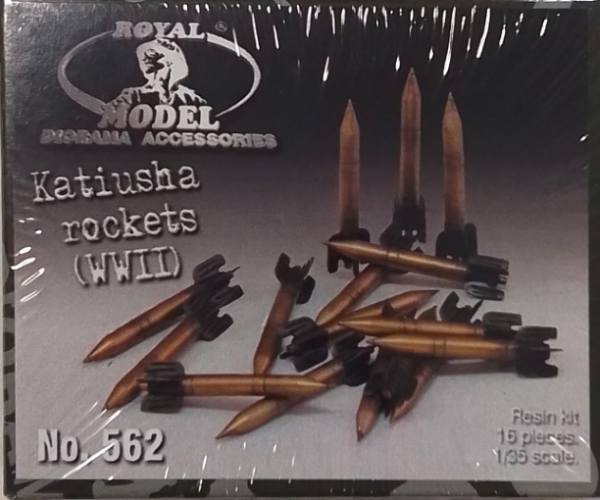ROYAL MODEL 1/35 NO.562 KATIUSHA ROCKETS