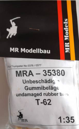 MR MODELS 1/35 MRA-35380 UNDAMAGED RUBBER TIRES FOR T-62