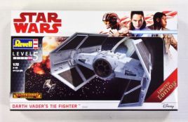 REVELL 1/72 06881 STAR WARS DARTH VADERS TIE FIGHTER 