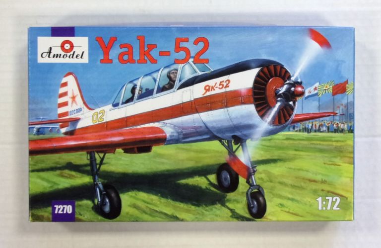 A MODEL 1/72 7270 Yak-52