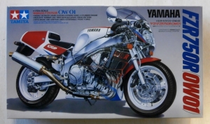 TAMIYA 1/12 14058 YAMAHA FZR750R  OW01 