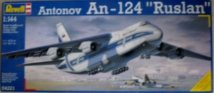 REVELL 1/144 04221 ANTONOV An-124 RUSLAN