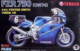 FUJIMI 1/12 141428 YAMAHA FZR 750  OW74 