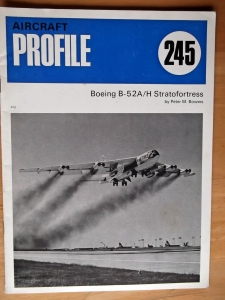 PROFILES AIRCRAFT PROFILES 245. BOEING B-52 A/H STRATOFORTRESS