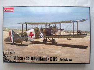 RODEN 1/48 436 AIRCO  de HAVILLAND  D.H.9 AMBULANCE