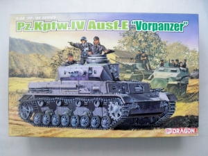 DRAGON 1/35 6301 Pz.Kpfw IV Ausf.E VORPANZER