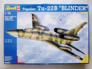 REVELL 1/72 04371 TUPOLEV Tu-22B BLINDER