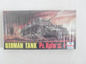 ESCI 1/72 8003 Pz.Kpfw II F