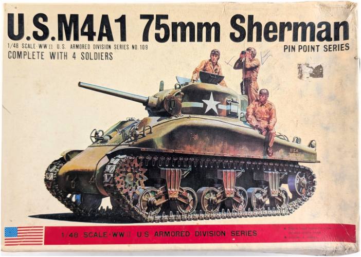 BANDAI 1/48 8282 US M4A1 75MM SHERMAN