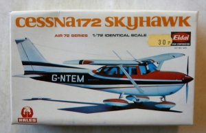 EIDAI 1/72 005 CESSNA 172 SKYHAWK