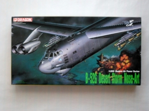 DRAGON 1/200 DS-2 B-52G DESERT STORM NOSE ART