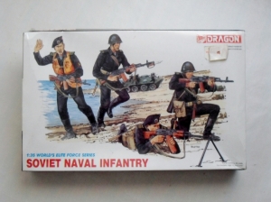 DRAGON 1/35 3005 SOVIET NAVAL INFANTRY