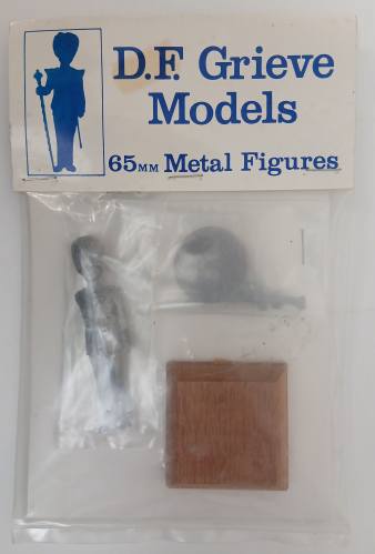 DF GRIEVE MODELS   GUARDSMAN THE WELSH GUARDS FULL DRESS 1980