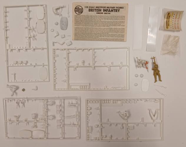 KINGKIT MODEL SCRAPYARD 1/32 AIRFIX BRITISH INFANTRY EUROPE 1943-44  STARTED NO BOX 