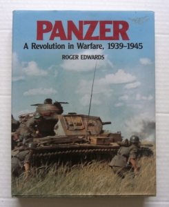 CHEAP BOOKS  ZB021 PANZER - A REVOLUTION IN WARFARE 1939-1945