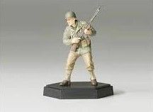TAMIYA 1/35 26010 U.S. ASSAULT INFANTRY MACHINE GUNNER