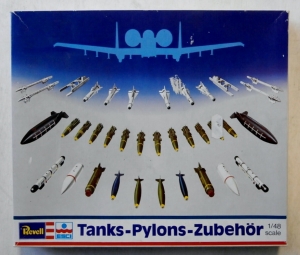 REVELL 1/48 H-2274 TANKS-PYLONS-ZUBEHOR