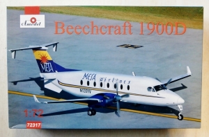 A MODEL 1/72 72317 BEECHCRAFT 1900D